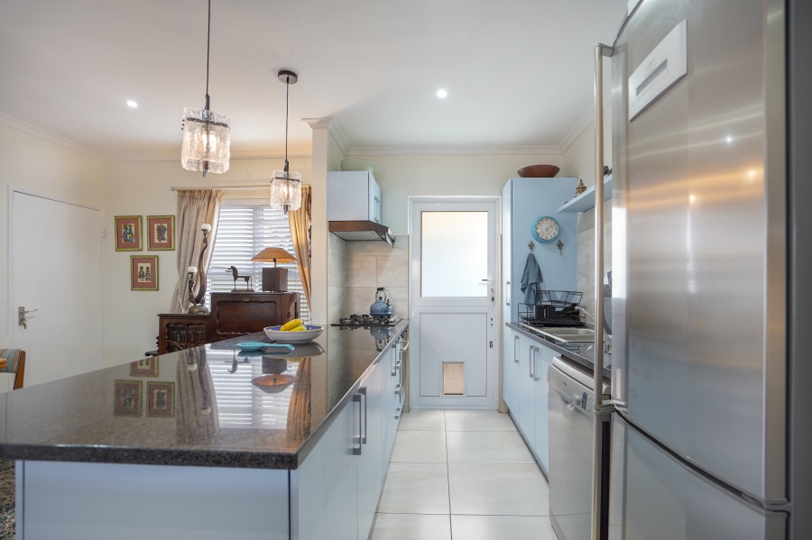 3 Bedroom Property for Sale in Melkbosstrand Central Western Cape